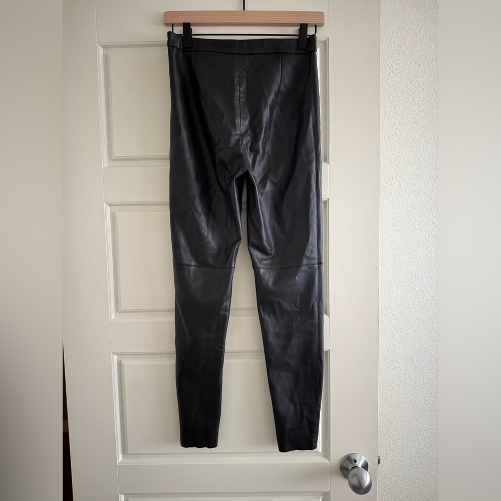 Zara Women’s Skinny Faux Leather Pants Zipper Detail Size Small - Picture 3 of 6
